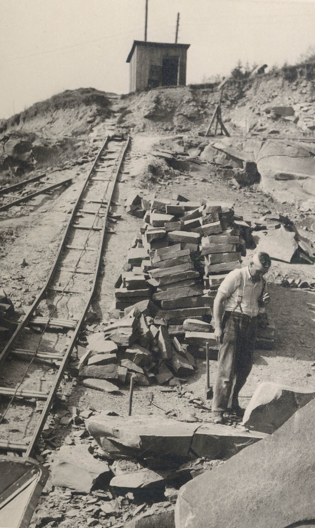 Schienenstrang im Steinbruchbetrieb Lob, um 1955 – Foto: Sammlung Georg Lob/LVR-Freilichtmuseum Lindlar